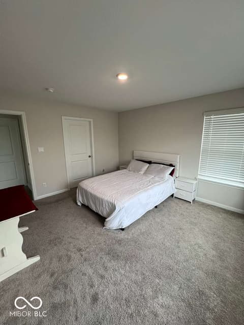 Photo of 1466 Fleming Drive, Greenfield, IN