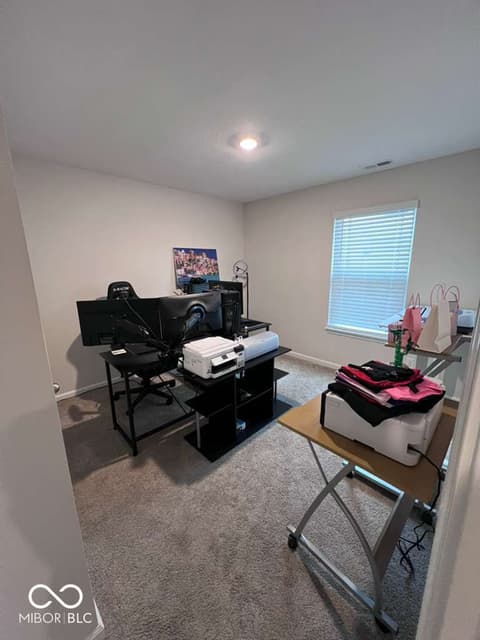 Photo of 1466 Fleming Drive, Greenfield, IN