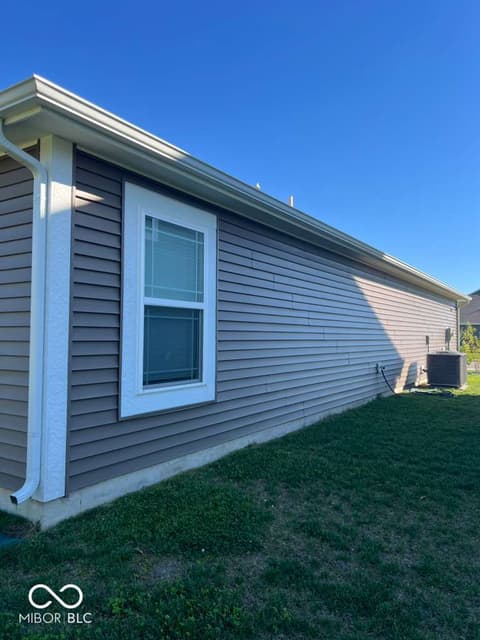 Photo of 1466 Fleming Drive, Greenfield, IN