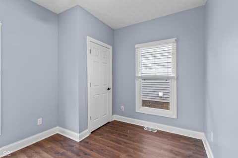 Photo of 1052 W 35th Street, Indianapolis, IN
