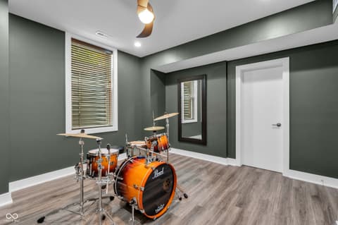 Game Room — 1540 Central Avenue, Indianapolis, IN