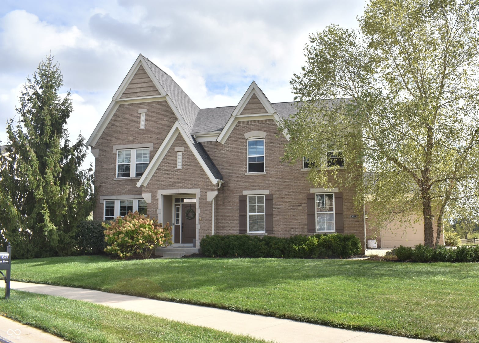 Photo of 621 Featherstone Drive, Westfield, IN