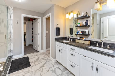 Primary bathroom at 333 Massachusetts Avenue, Indianapolis, IN