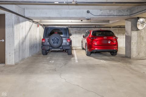 Garage at 333 Massachusetts Avenue, Indianapolis, IN