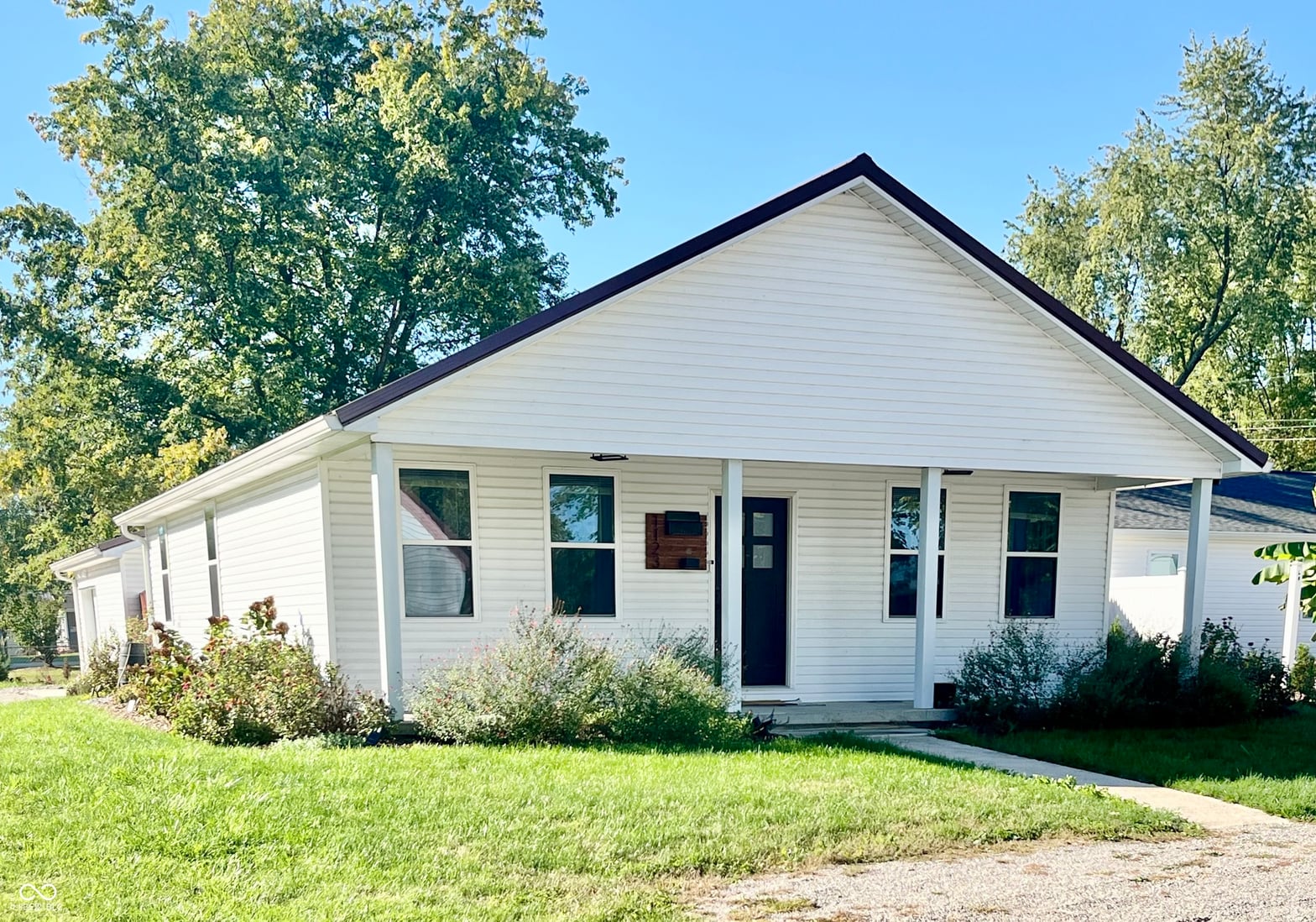 Photo of 1123 Washington Street, Hope, IN