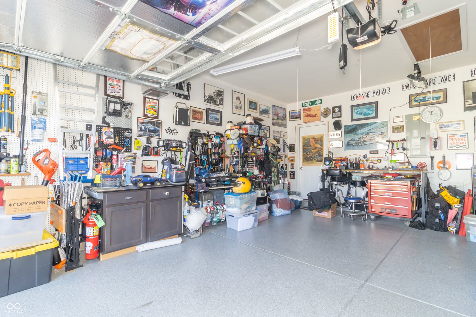 Garage