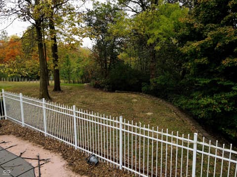 Photo of 5773 Station Hill Drive, Avon, IN