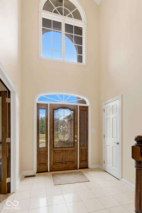 Foyer at 5773 Station Hill Drive, Avon, IN