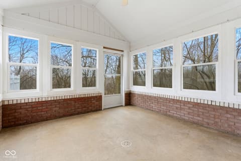 Bonus room at 5773 Station Hill Drive, Avon, IN