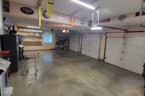 Photo of 5773 Station Hill Drive, Avon, IN