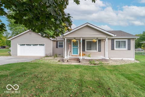 114 W Greencastle Road
