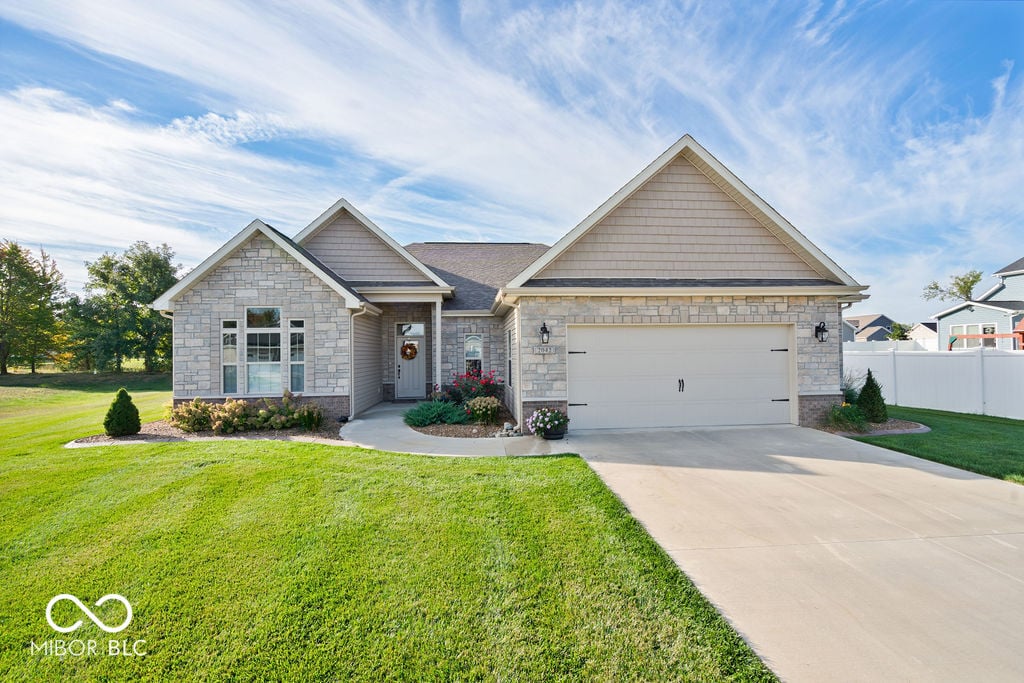 Photo of 2042 Oak Leaf Court, Kokomo, IN