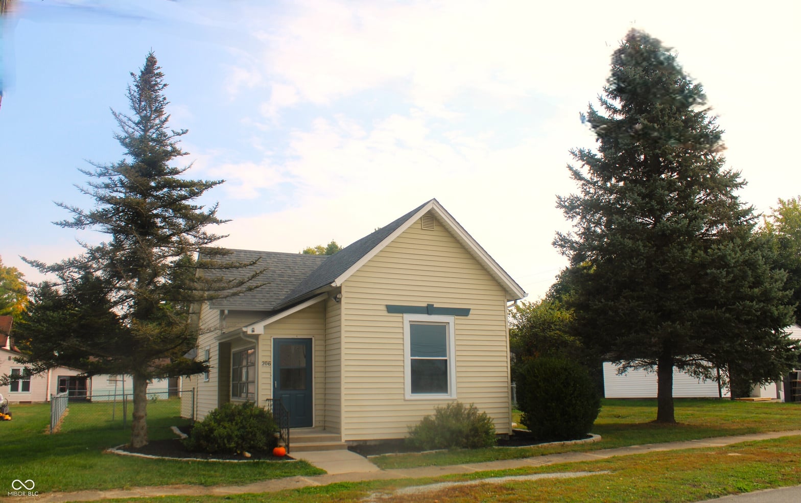 Photo of 206 N John Street, Frankton, IN