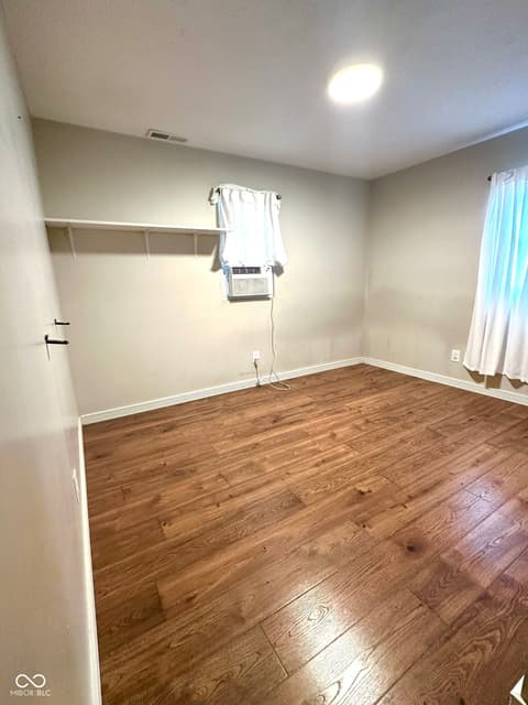 Photo of 3464 W 10th Street, Indianapolis, IN