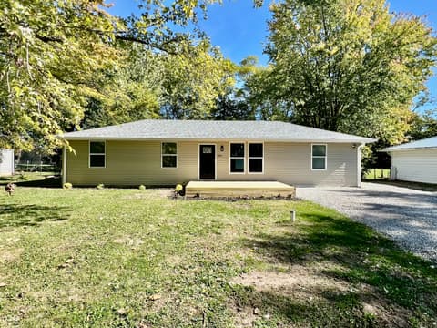 12871 N County Road 670 E
