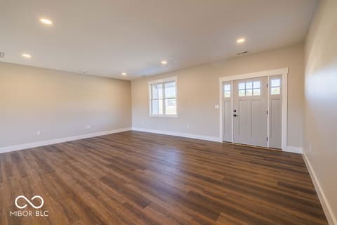Living room at 106 Pin Oak Road, Spencer, IN