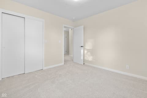 Photo of 11775 E State Road 7, Elizabethtown, IN