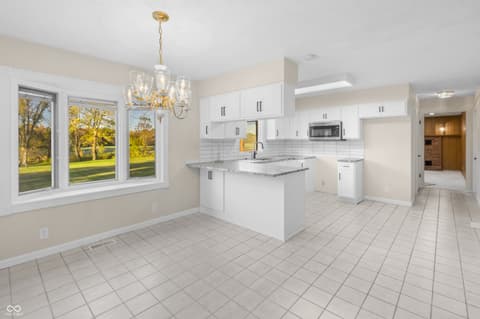 Photo of 11775 E State Road 7, Elizabethtown, IN