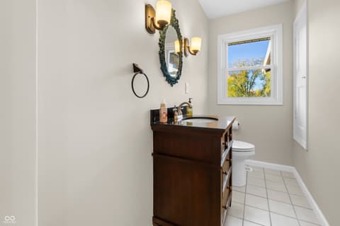 Photo of 11775 E State Road 7, Elizabethtown, IN