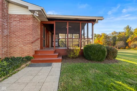 Photo of 11775 E State Road 7, Elizabethtown, IN