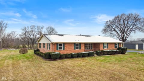 Photo of 11775 E State Road 7, Elizabethtown, IN