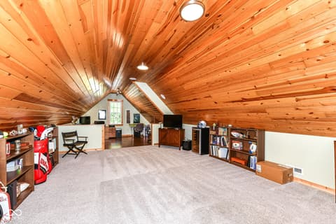 Bonus room at 7620 Dean Road, Indianapolis, IN