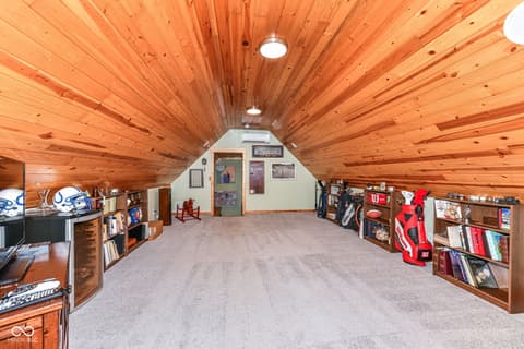Bonus room at 7620 Dean Road, Indianapolis, IN