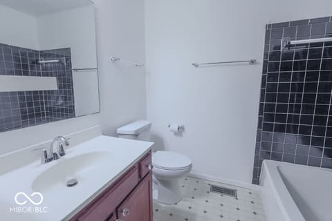 Photo of 8132 Lynn Drive, Indianapolis, IN