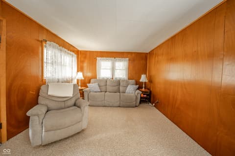 Photo of 206 W Main Street, Sulphur Springs, IN