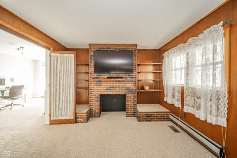 Photo of 206 W Main Street, Sulphur Springs, IN