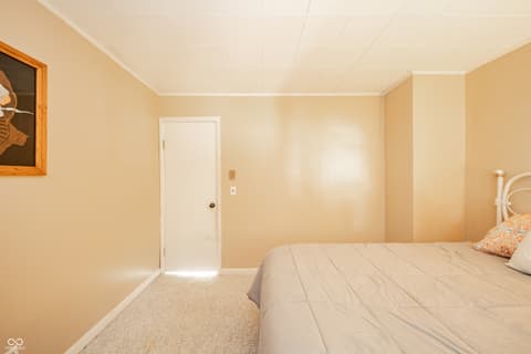 Photo of 206 W Main Street, Sulphur Springs, IN