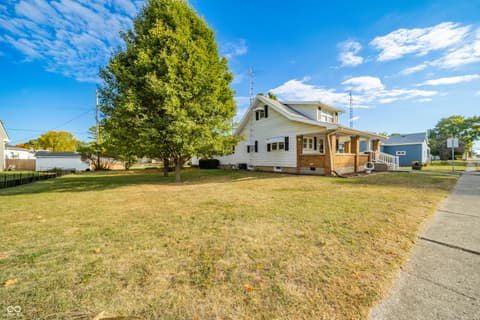 Photo of 206 W Main Street, Sulphur Springs, IN