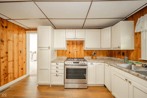 Photo of 206 W Main Street, Sulphur Springs, IN