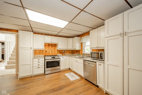 Photo of 206 W Main Street, Sulphur Springs, IN