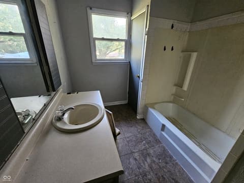 Photo of 5700 S 100 W, Pendleton, IN
