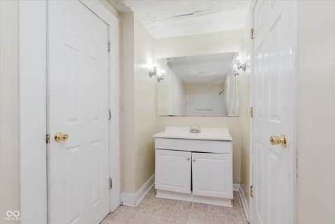 Photo of 415 W 39th Street, Indianapolis, IN