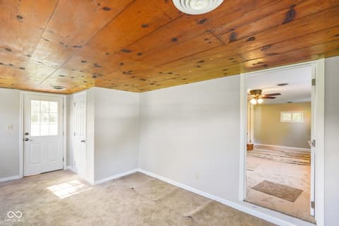 Photo of 4987 Aqua Isle Road, Nashville, IN