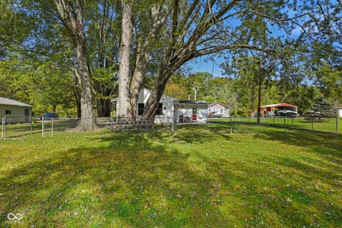 Photo of 4987 Aqua Isle Road, Nashville, IN