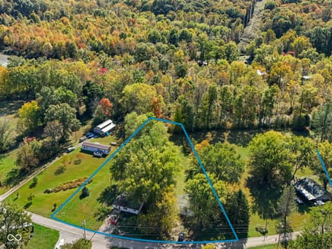 Photo of 4987 Aqua Isle Road, Nashville, IN