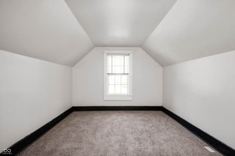 Photo of 321 N Main Street, New Castle, IN