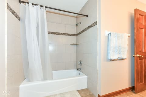 Bathroom at 913 Timber Creek Drive, Indianapolis, IN