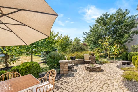 Outdoor living area at 16229 Countryside Boulevard, Westfield, IN