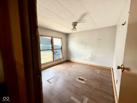 Bedroom at 206 E Adams Street, Darlington, IN