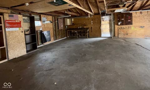 Garage at 206 E Adams Street, Darlington, IN