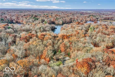 Photo of 8048 S Indian Ridge Drive, Trafalgar, IN
