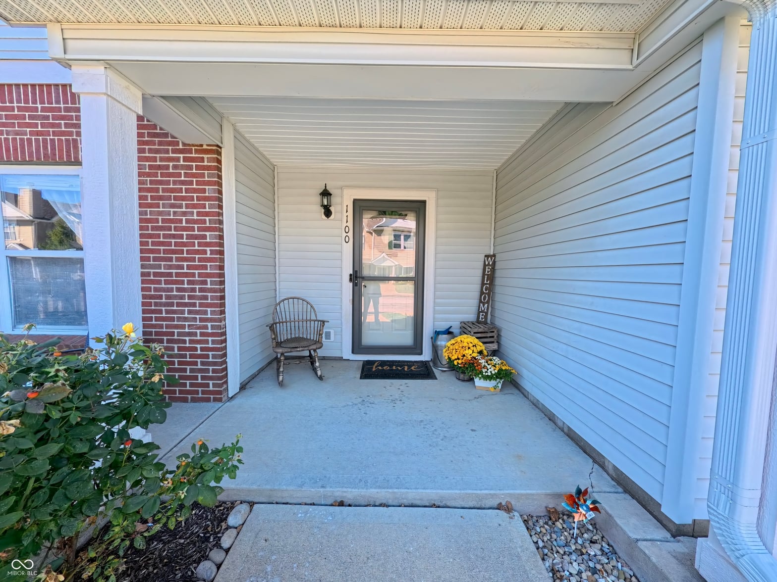 Foyer at 13410 White Granite Drive, Fishers, IN