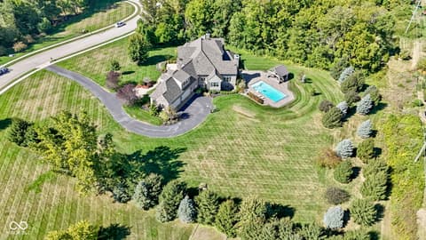 Photo of 4076 Wild Wood Court, Zionsville, IN