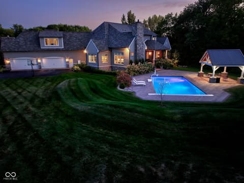 Photo of 4076 Wild Wood Court, Zionsville, IN