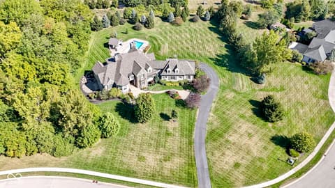 Photo of 4076 Wild Wood Court, Zionsville, IN
