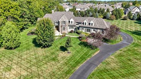 Photo of 4076 Wild Wood Court, Zionsville, IN